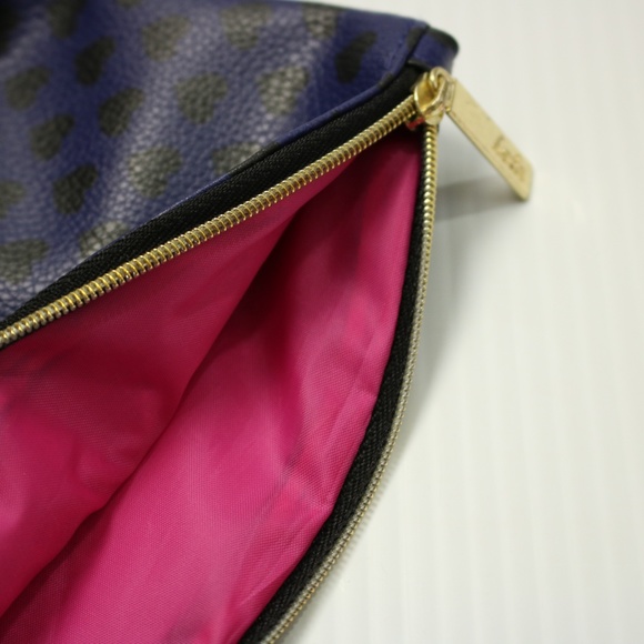 Ipsy Blue Black Hearts Pattern Mini Cosmetic Makeup Bag - Picture 3 of 5